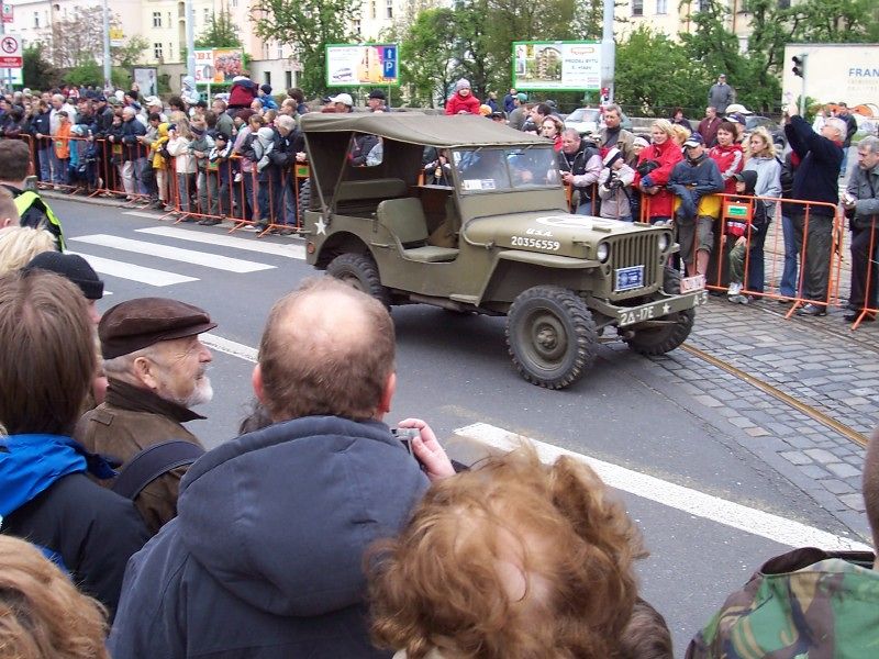 60poKolonaSeHnula(18)