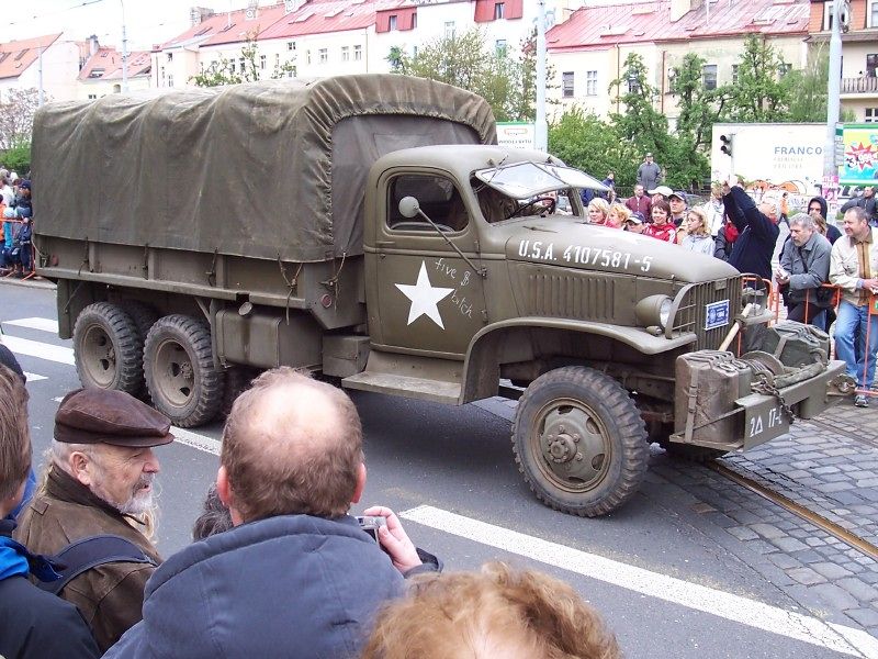 60poKolonaSeHnula(19)