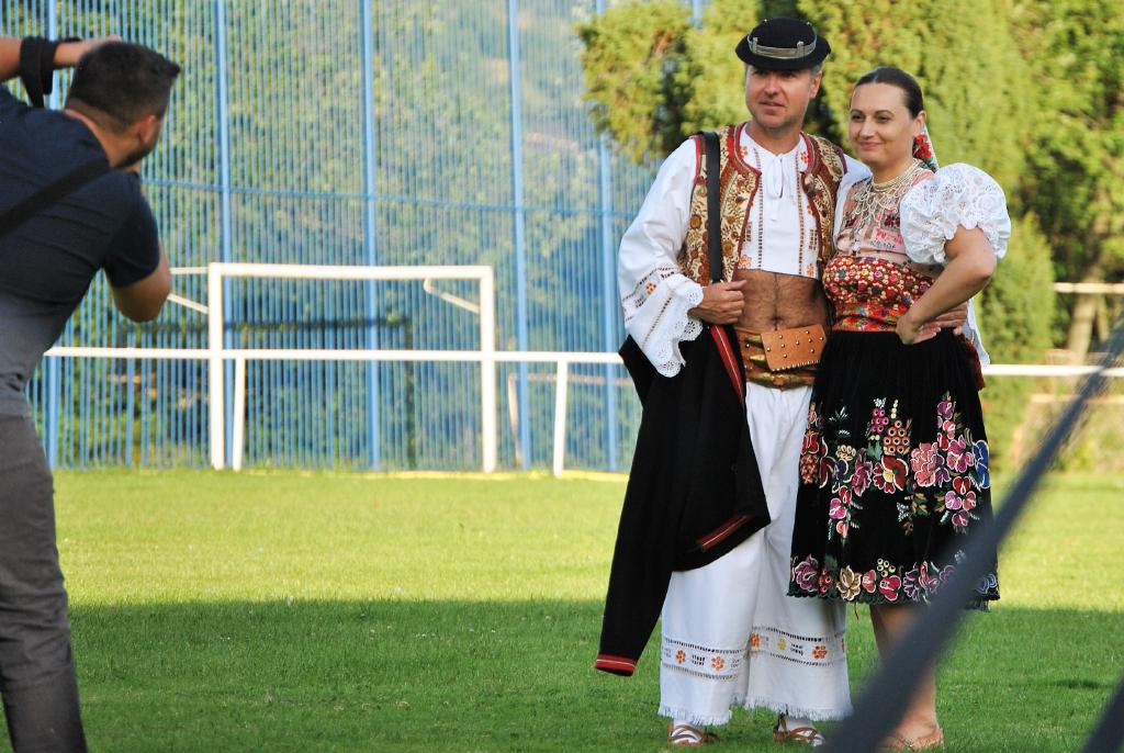 horeHrochPostrehy(114)