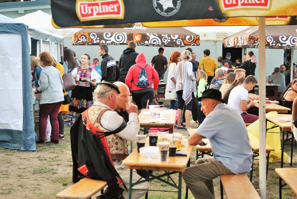 horeHrochPostrehy(121)