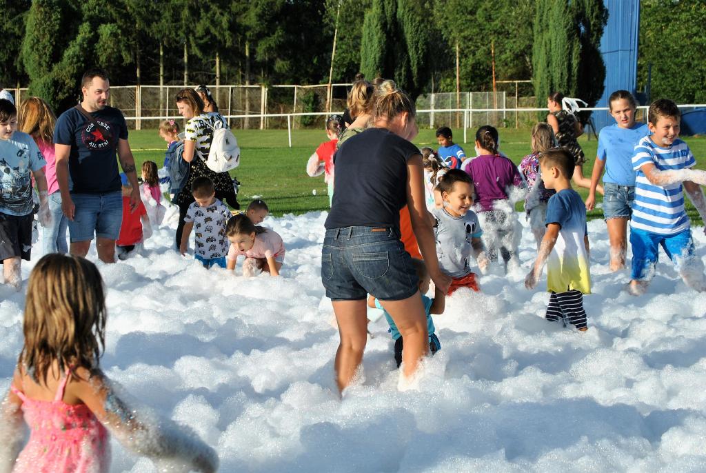 horeHrochVanice(120)