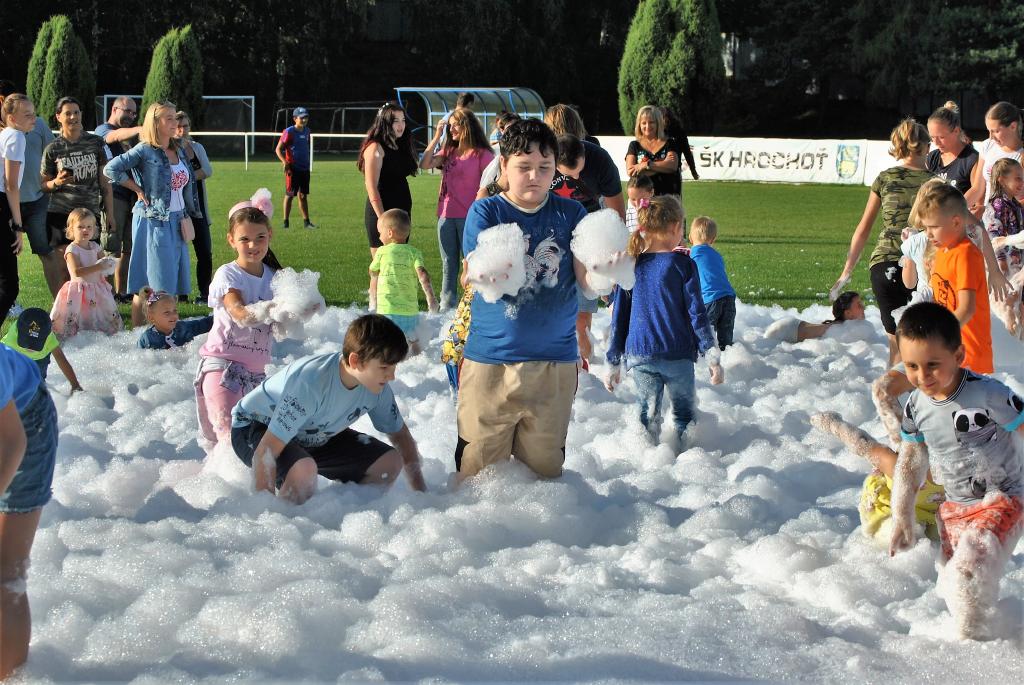 horeHrochVanice(122)