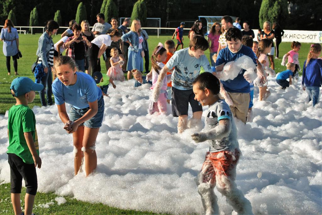 horeHrochVanice(123)