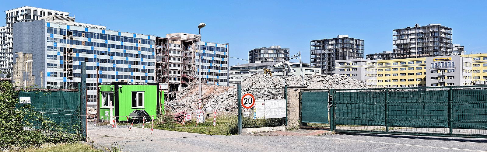 Obrázek přes celou šířku