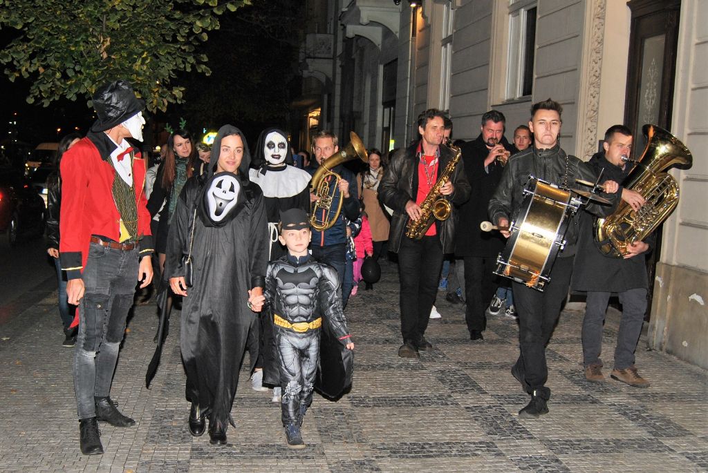 JzPHelovin2018(134a)