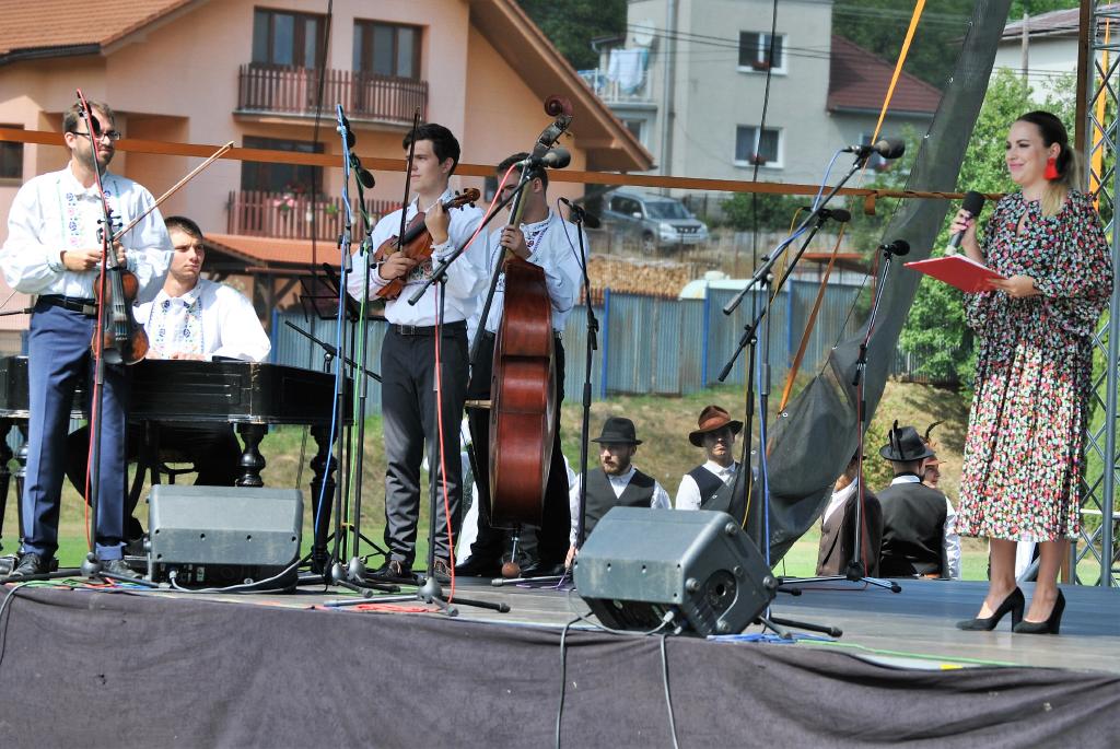 krizo90Vystoupeni(1008)