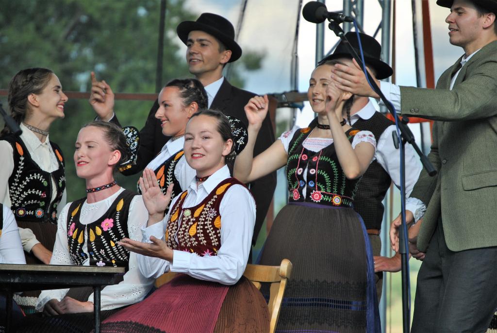 krizo90Vystoupeni(1127)