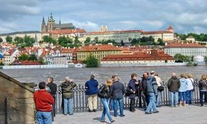 PrahaPovKarlMost
